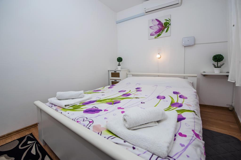 Apartment Rogic โรวีน ภายนอก รูปภาพ